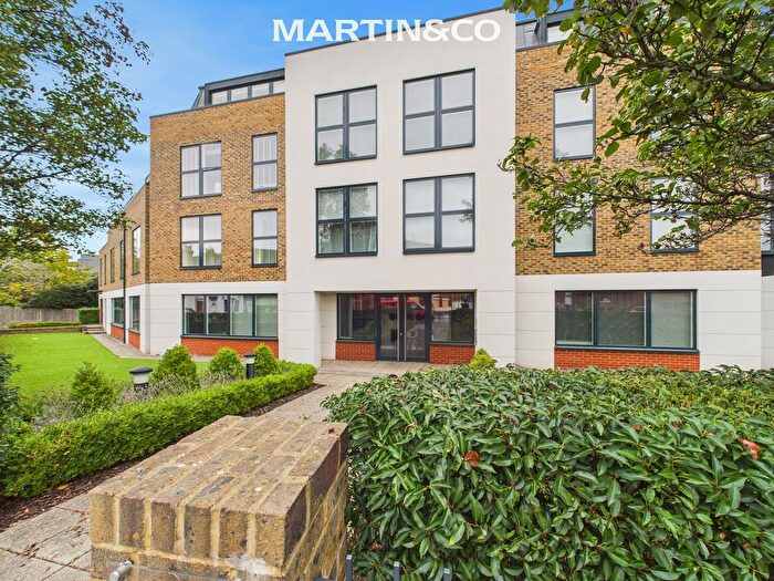 1 Bedroom Flat For Sale In One High Street, Egham, TW20