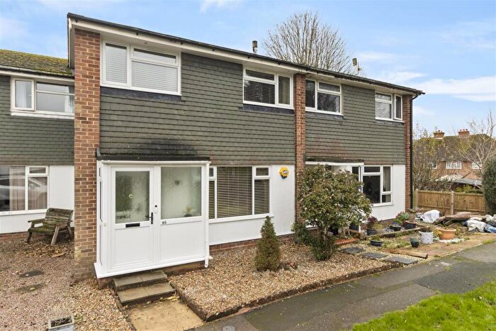 4 Bedroom House For Sale In Barons Way, Polegate, BN26