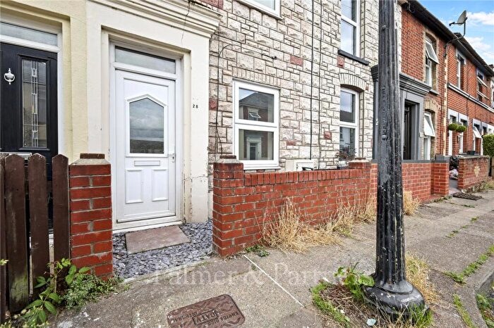 2 Bedroom Terraced House To Rent In Cromwell Road, Colchester, Essex, CO2