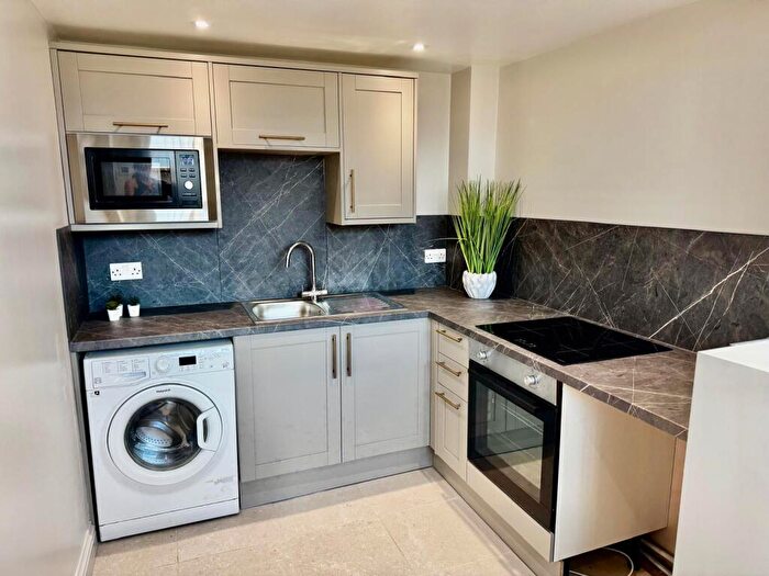 1 Bedroom Flat To Rent In Southmead Road, Bristol, BS10