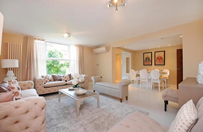 3 Bedroom Flat To Rent In Boydell Court, St John's Wood, NW8