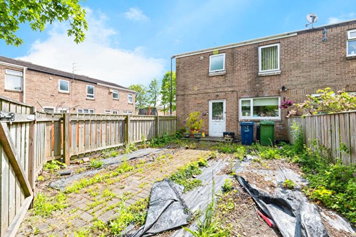 3 Bedroom House For Sale In Sycamore Avenue, Washington, Tyne And Wear, NE38