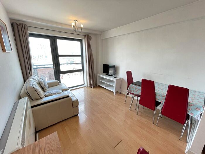 1 Bedroom Apartment To Rent In West Point, West Street, Sheffield, S1