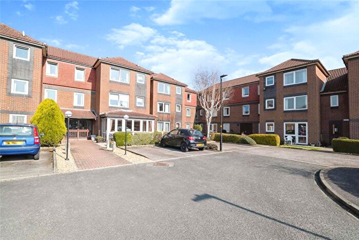 1 Bedroom Flat For Sale In Arden Court, Northallerton, North Yorkshire, DL6