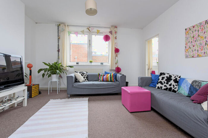 3 Bedroom Apartment To Rent In Clarkson House, Maysoule Road, SW11