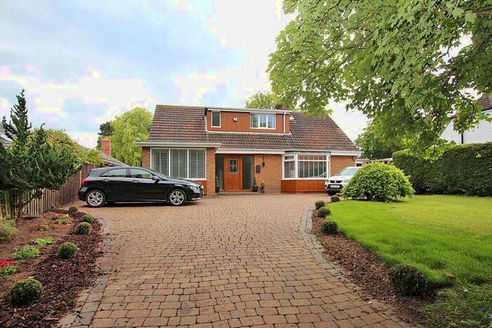 4 Bedroom Detached House For Sale In Chapel Lane, Ashby Cum Fenby, DN37