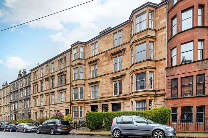 2 Bedroom Apartment For Sale In Kersland Street, Hillhead, Glasgow, G12
