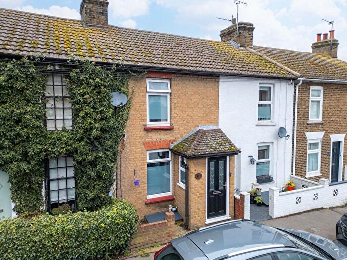 2 Bedroom Terraced House For Sale In Lower Higham Road, Gravesend, Kent, DA12