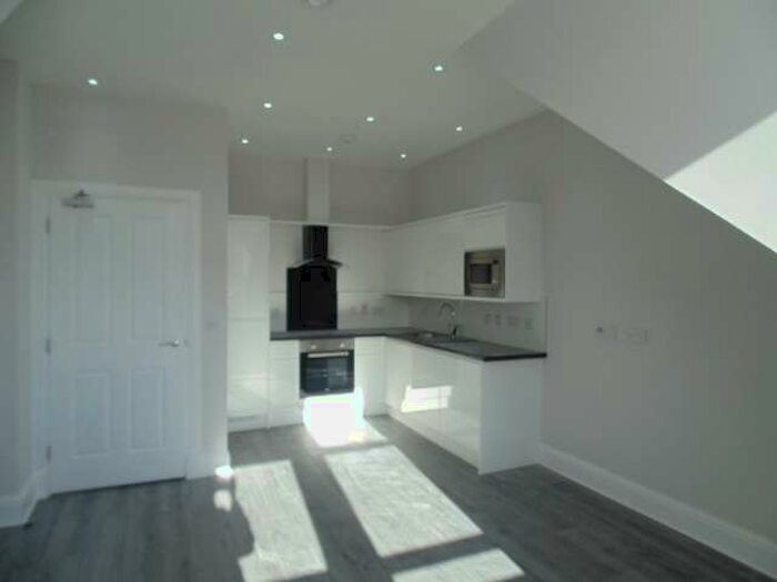 1 Bedroom Property To Rent In School Wynd Paisley, PA1