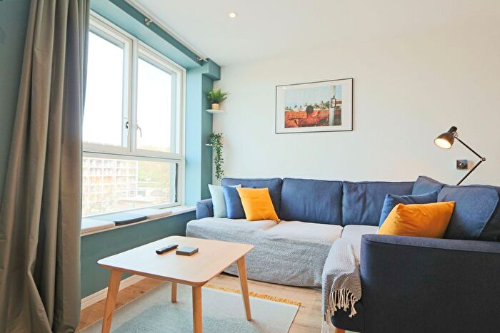 1 Bedroom Flat To Rent In St. Catherines Place, Bedminster, Bristol, BS3