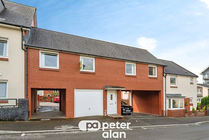 2 Bedroom Coach House For Sale In Tonnant Road, Pentrechwyth, Swansea, SA1