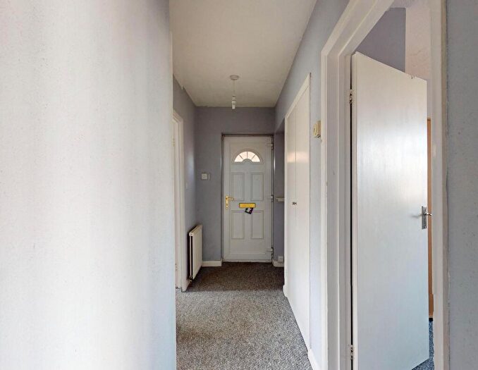 2 Bedroom Flat To Rent In Violet Lane, Croydon, CR0