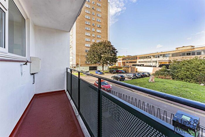1 Bedroom Flat For Sale In Landmann House, Bermondsey, SE16