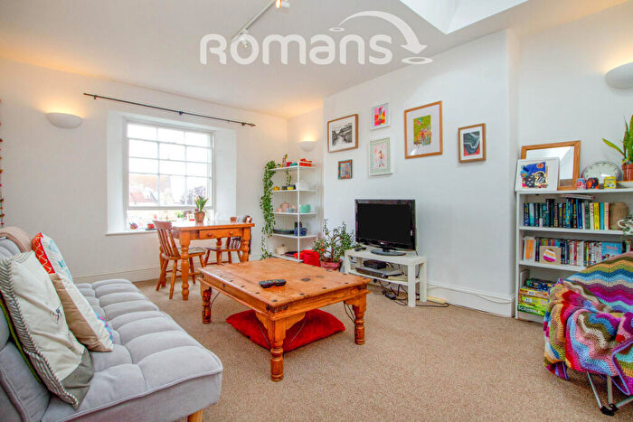 2 Bedroom Flat To Rent In Bristol, BS8