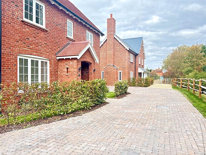 4 Bedroom Detached House For Sale In Ochre Meadows, Theale, Reading, Berkshire, RG7