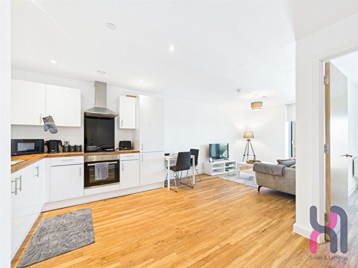 1 Bedroom Flat To Rent In Media City, Michigan Point Tower D, Michigan Avenue, Salford, M50