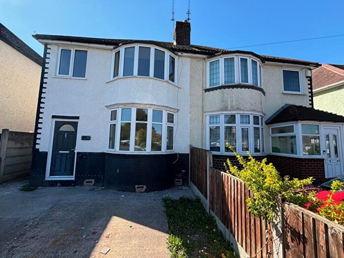 3 Bedroom House To Rent In Swan Crescent, B69