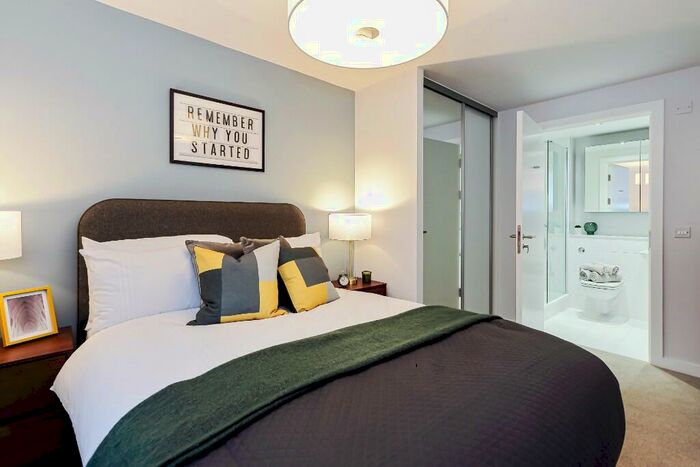 2 Bedroom Apartment To Rent In Calvert House, Leodis Square, LS11