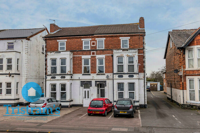 2 Bedroom Flat To Rent In Loughborough Road, West Bridgford, NG2