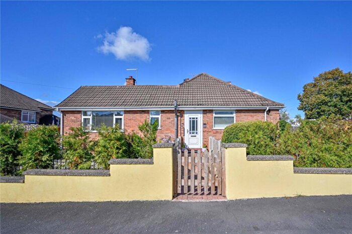 3 Bedroom Bungalow For Sale In Newquay Avenue, Weeping Cross, Stafford, Staffordshire, ST17