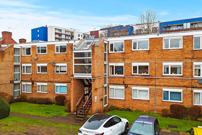 2 Bedroom Flat For Sale In Brunswick Road, Coventry, CV1