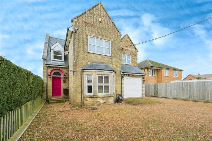 4 Bedroom Detached House For Sale In Ugg Mere Court Road, Ramsey, Huntingdon, PE26