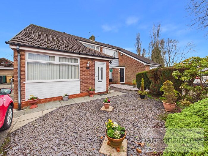 3 Bedroom Semi Detached House For Sale In Mandley Close, Little Lever, Bolton, BL3