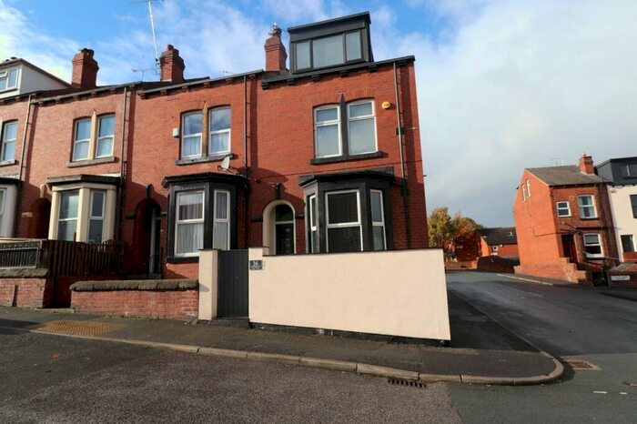 1 Bedroom House To Rent In St. Lukes Road, Leeds, West Yorkshire, LS11