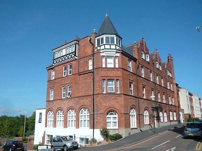 1 Bedroom Apartment To Rent In Midland Heights, Norwich Avenue West, Bournemouth, Dorset, BH2