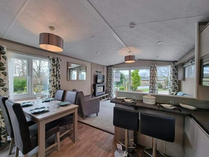 3 Bedroom Caravan For Sale In Pemberton Rivington, Solent Breezes Holiday Park, Warsash, Southampton, Hampshire, SO31