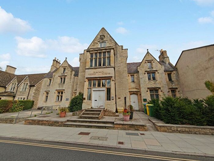 1 Bedroom Flat For Sale In Church Street, St. James Court Church Street, BA14