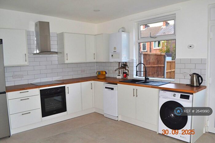 2 Bedroom Terraced House To Rent In Doncaster Road, Barnsley, S70