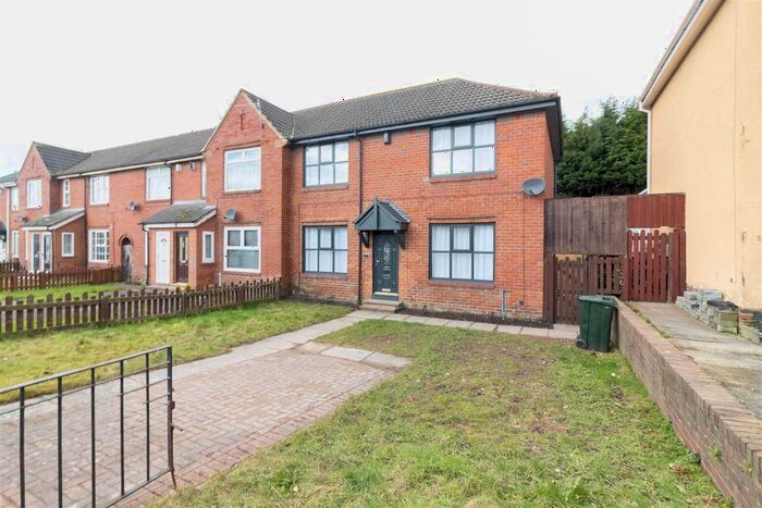 3 Bedroom End Of Terrace House To Rent In Heathfield Crescent, Cowgate, Newcastle Upon Tyne, NE5