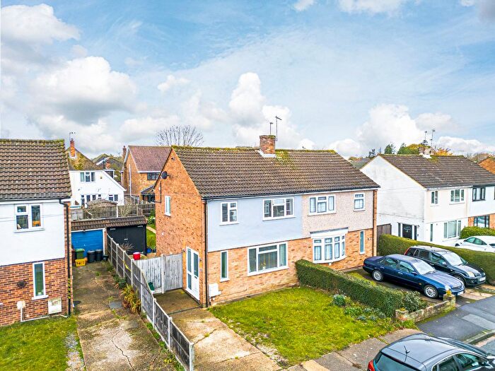 3 Bedroom Semi Detached House For Sale In Dorothy Gardens, Benfleet, SS7