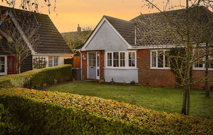 2 Bedroom Semi-Detached Bungalow For Sale In Lambert Close, Framlingham, Woodbridge, IP13