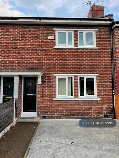 4 Bedroom Terraced House To Rent In Lichfield Street, Salford, M6