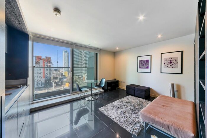 Studio To Rent In West Tower, Pan Peninsula, Canary Wharf, E14