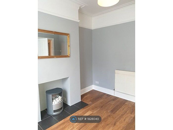 3 Bedroom Terraced House To Rent In Brewery Road, Ilkley, LS29
