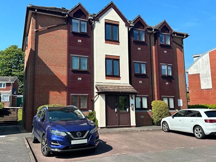 1 Bedroom Flat To Rent In Compass Point Fareham Unfurnished, PO16
