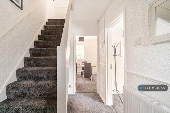 3 Bedroom Semi-Detached House To Rent In Worston Avenue, Bolton, BL1