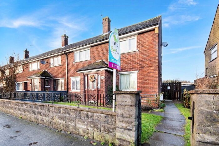 3 Bedroom Terraced House For Sale In Warley Road, Scunthorpe, DN16