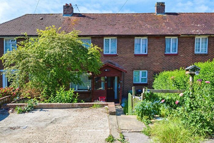 4 Bedroom Terraced House For Sale In Mablethorpe Road, Portsmouth, PO6