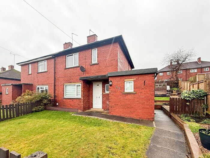 2 Bedroom Semi-Detached House For Sale In Roundway, Honley, Holmfirth, HD9