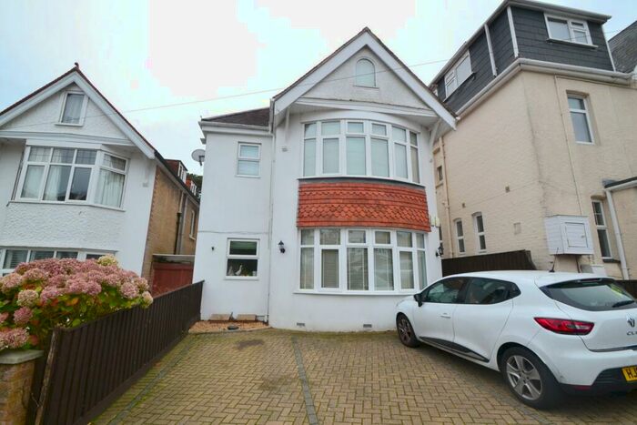 1 Bedroom Flat To Rent In Alum Chine, BH4