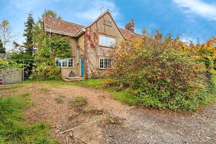 3 Bedroom Terraced House For Sale In Whitlingham Lane, Trowse, Norwich, NR14