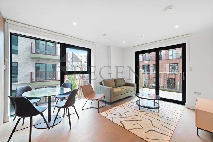 2 Bedroom Apartment To Rent In Park & Sayer, Hewson Way, SE17