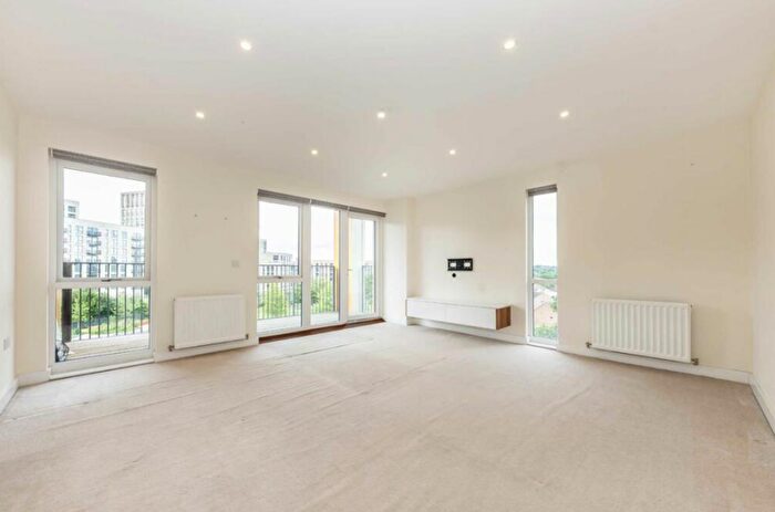 1 Bedroom Flat To Rent In Chronicle Avenue, London, NW9