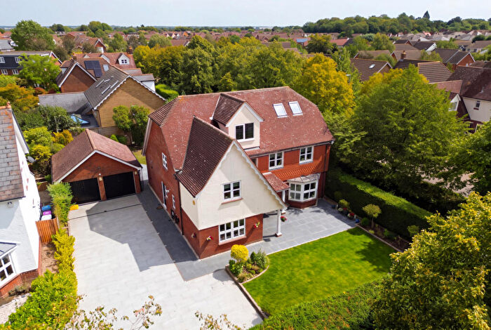 6 Bedroom Detached House For Sale In Mercers Avenue, Bishop's Stortford, Hertfordshire, CM23