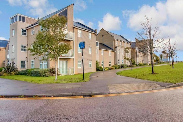 2 Bedroom Flat To Rent In Stone Hill, St. Neots, PE19