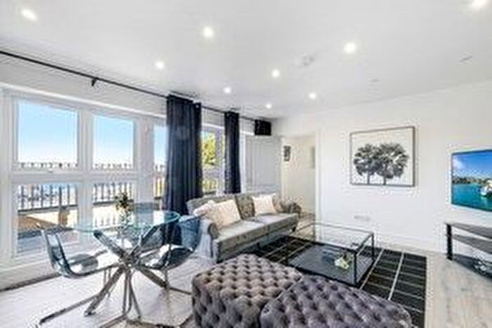 1 Bedroom Flat To Rent In Fairfield Road, West Drayton, UB7